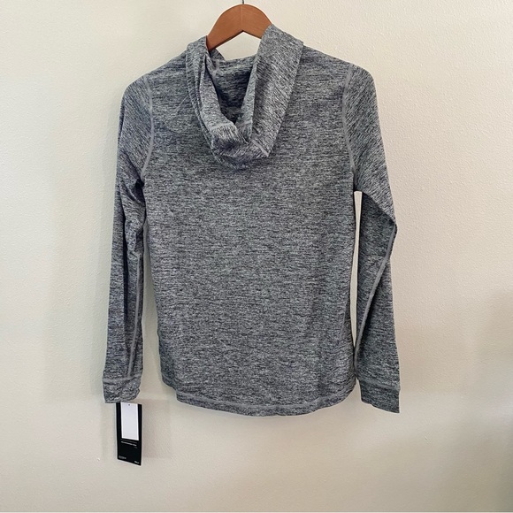 TYR | unisex heather gray long sleeve performance hoodie shirt - NWT - Picture 5 of 5